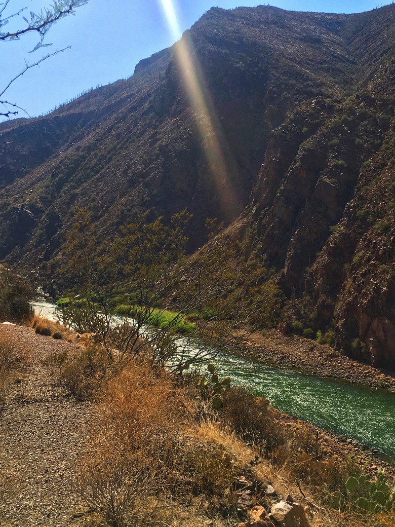 Driving the Apache Trail